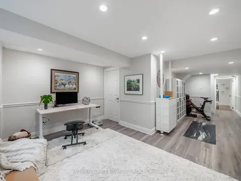 87 Boardwalk Drive Toronto ON M4L 3X9