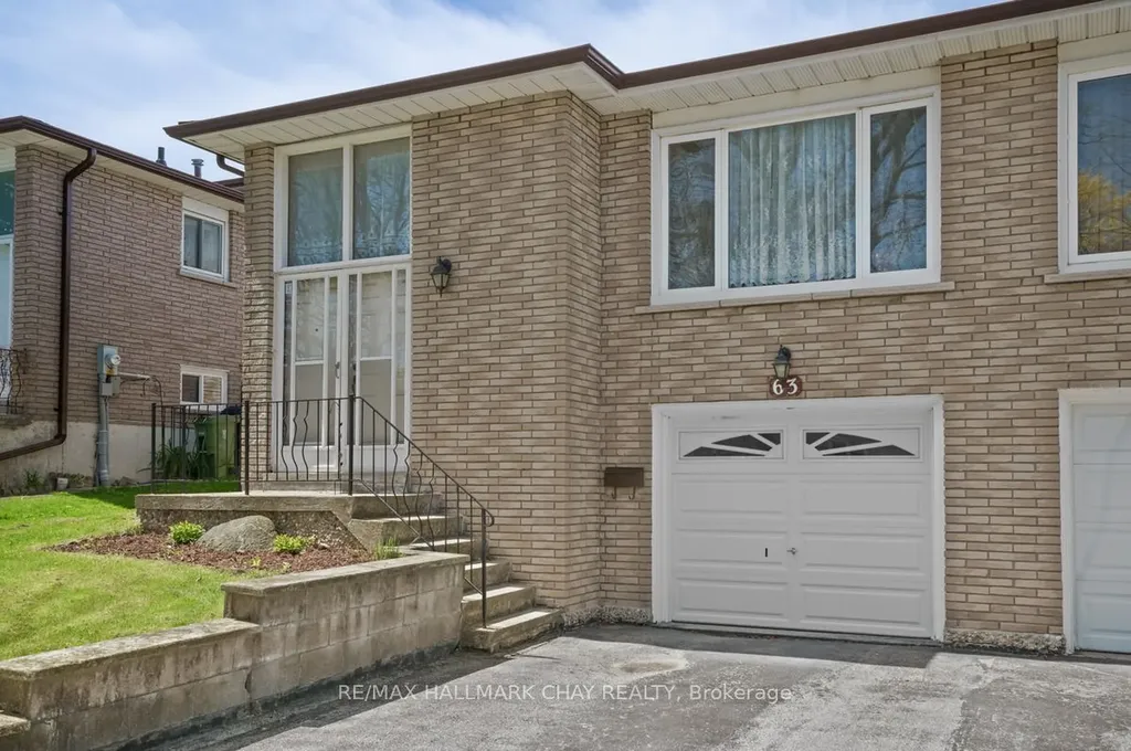 63 Fred Bland Crescent Toronto ON M1J 3L7