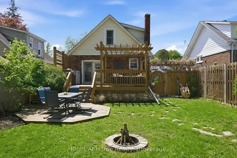 381 Jarvis Street Oshawa ON L1G 5L1
