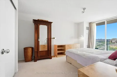 6 Rosebank Drive Toronto ON M1B 0A1