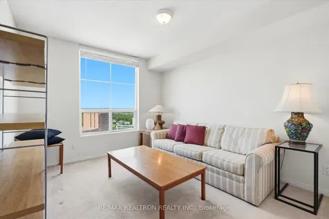 6 Rosebank Drive Toronto ON M1B 0A1