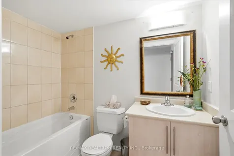 6 Rosebank Drive Toronto ON M1B 0A1