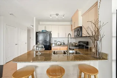 6 Rosebank Drive Toronto ON M1B 0A1