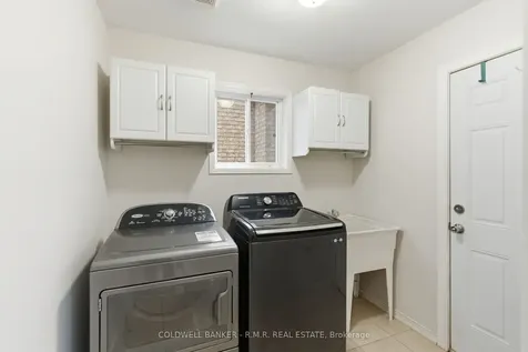 1420 Coldstream Drive Oshawa ON L1K 2Y8