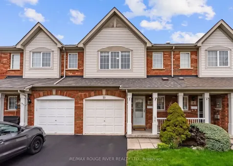 10 Plantation Court Whitby ON L1P 1R2