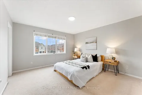 10 Plantation Court Whitby ON L1P 1R2