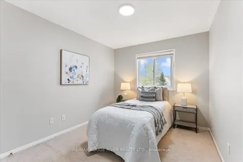 10 Plantation Court Whitby ON L1P 1R2