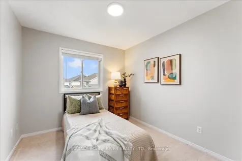 10 Plantation Court Whitby ON L1P 1R2
