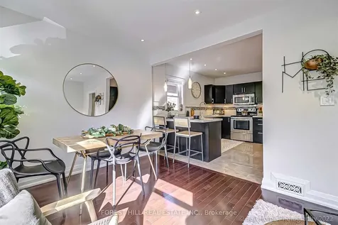 373 Woodbine Avenue Toronto ON M4L 3P7