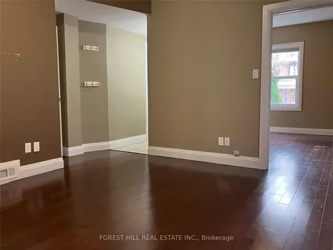 373 Woodbine Avenue Toronto ON M4L 3P7