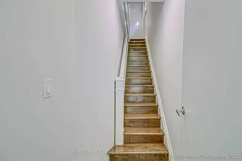 373 Woodbine Avenue Toronto ON M4L 3P7