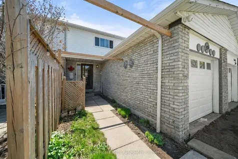 95 Quantrell Trail Toronto ON M1B 1L7