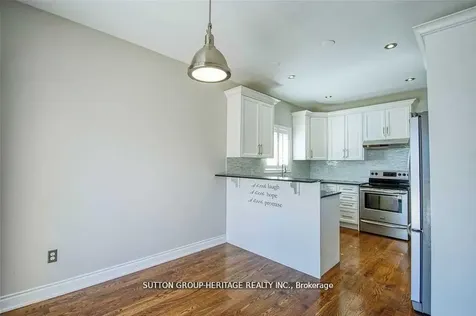 52 Wessex Drive Whitby ON L1M 2C3