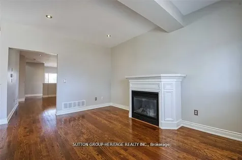 52 Wessex Drive Whitby ON L1M 2C3
