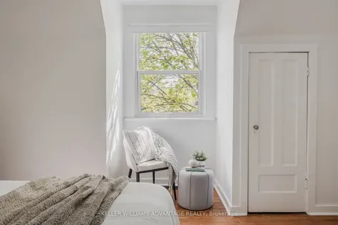 182 Pickering Street Toronto ON M4E 3J8