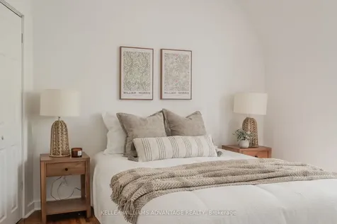182 Pickering Street Toronto ON M4E 3J8
