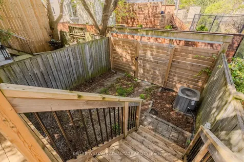 182 Pickering Street Toronto ON M4E 3J8