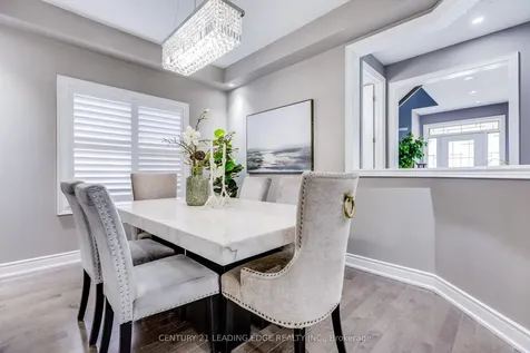 228 Fleetwood Drive Oshawa ON L1K 3E7