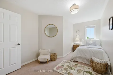 75 Magpie Way Whitby ON L1N 0K5