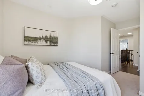 75 Magpie Way Whitby ON L1N 0K5