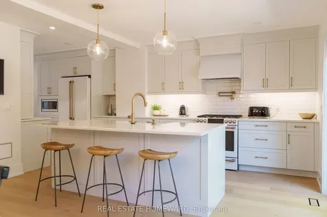27 Avalon Boulevard Toronto ON M1N 3J1