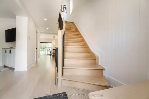 27 Avalon Boulevard Toronto ON M1N 3J1