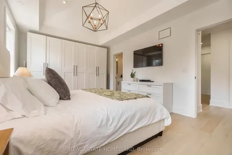 27 Avalon Boulevard Toronto ON M1N 3J1
