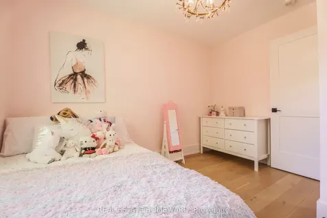 27 Avalon Boulevard Toronto ON M1N 3J1