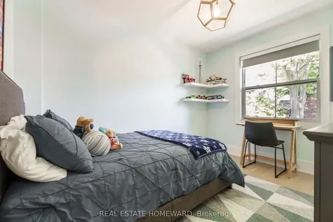 27 Avalon Boulevard Toronto ON M1N 3J1
