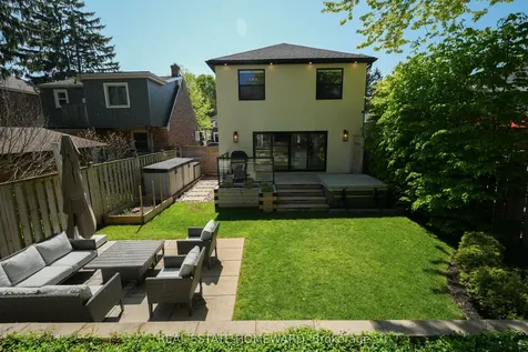 27 Avalon Boulevard Toronto ON M1N 3J1