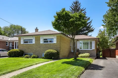 14 Farmbrook Road Toronto ON M1J 2S4
