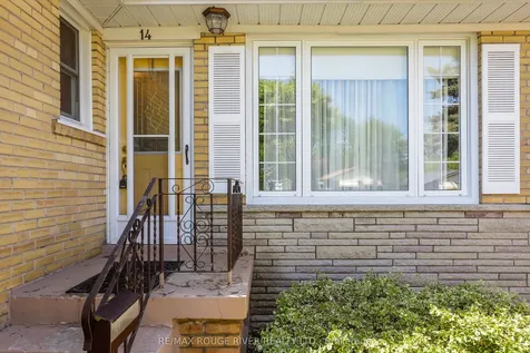14 Farmbrook Road Toronto ON M1J 2S4