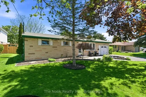93 Bradshaw Street Clarington ON L1C 2H4