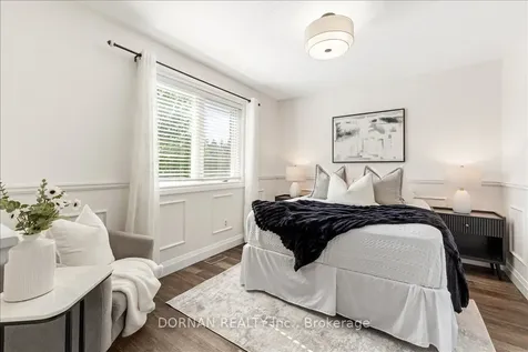 9 Hanover Court Whitby ON L1N 7J1