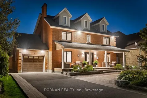9 Hanover Court Whitby ON L1N 7J1