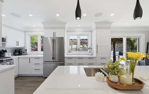 97 Clover Ridge Drive E Ajax ON L1S 1H1