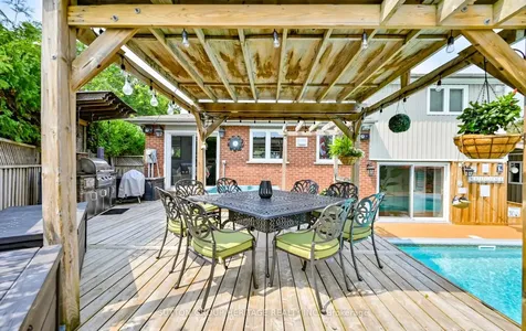 97 Clover Ridge Drive E Ajax ON L1S 1H1