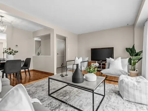 1457 Wecker Drive Oshawa ON L1J 6N1