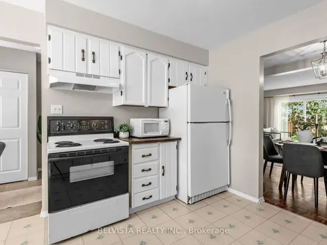 1457 Wecker Drive Oshawa ON L1J 6N1