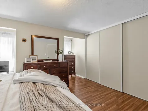 1457 Wecker Drive Oshawa ON L1J 6N1