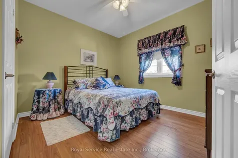 18 Dolan Court Clarington ON L1C 5P7