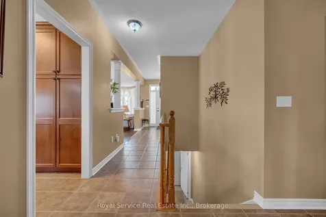 18 Dolan Court Clarington ON L1C 5P7