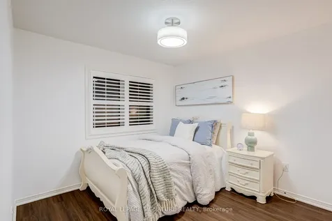 60 Ross Wright Avenue Clarington ON L1C 3K7