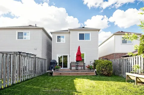 27 Robideau Place Whitby ON L1R 3G6