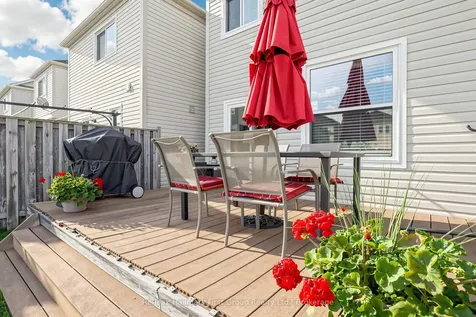 27 Robideau Place Whitby ON L1R 3G6