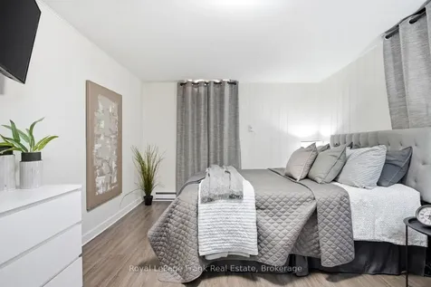 1100 Oxford Street Oshawa ON L1J 6G4