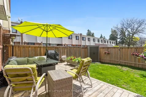1100 Oxford Street Oshawa ON L1J 6G4