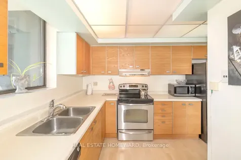 757 Victoria Park Avenue Toronto ON M4C 5N8