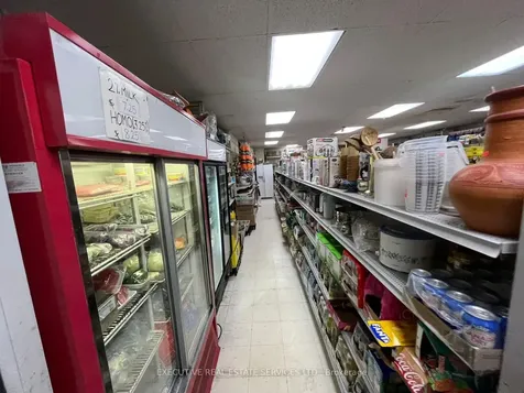 367 Pitfield Road Toronto ON M1S 3E5