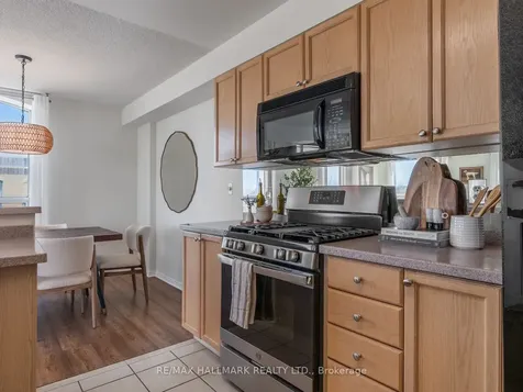 1797 Queen Street E Toronto ON M4L 3Y5